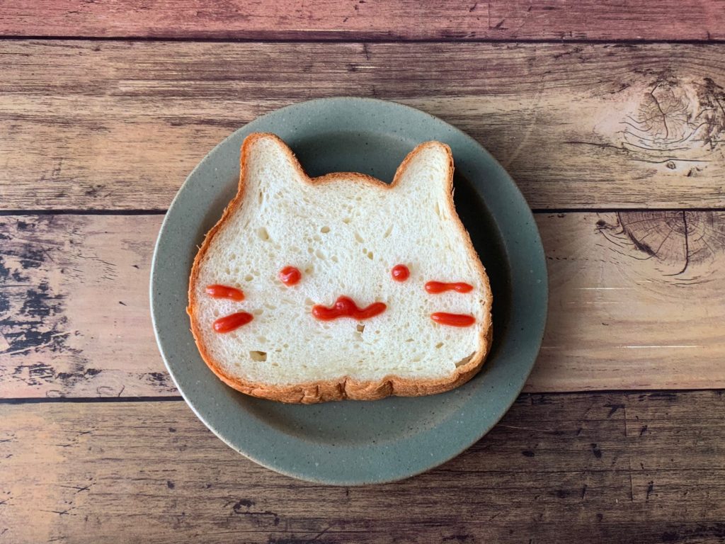 食パン 名古屋 ねこねこ 愛知県に新オープン！ねこの形の高級食パン専門店「ねこねこ食パン」