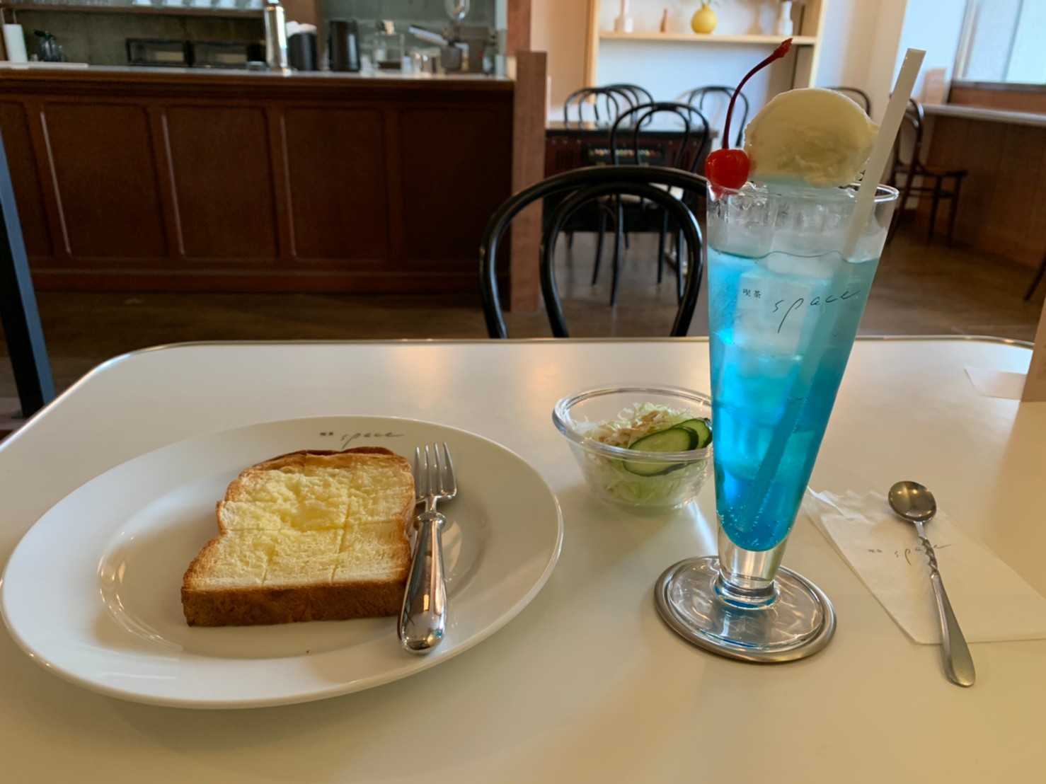 喫茶space スペース はレトロモダンで落ち着く喫茶店でモーニングやランチもおすすめ 名古屋 伝馬町 Nagoya Hanayome